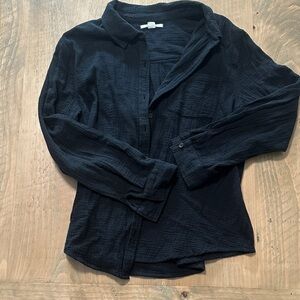 O’neil cotton gauze button down size medium